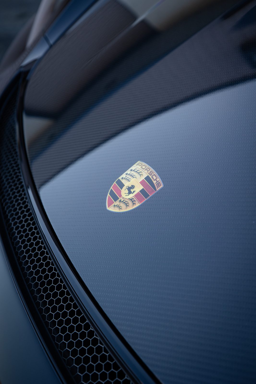 Shop exterior with Porsche